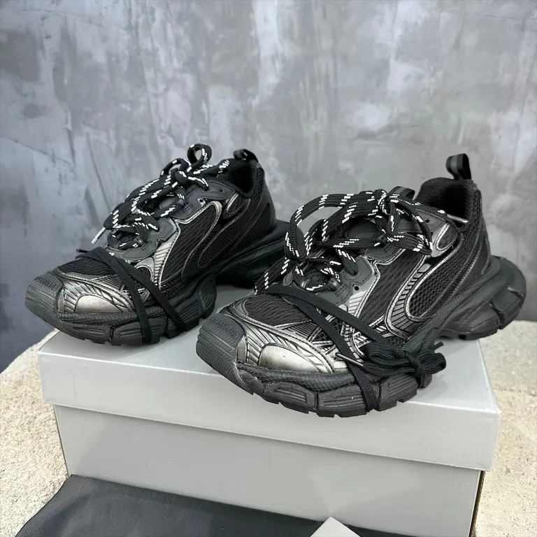 Balenciaga Shoe 